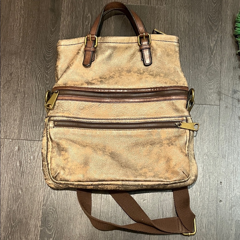 Fossil explorer crossbody bag